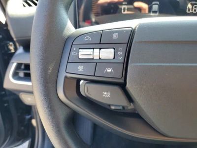 2025 Kia K4 — photo 11 view
