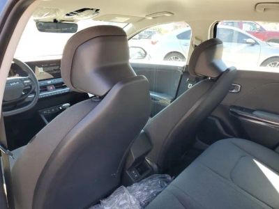 2025 Kia K4 — photo 23 view
