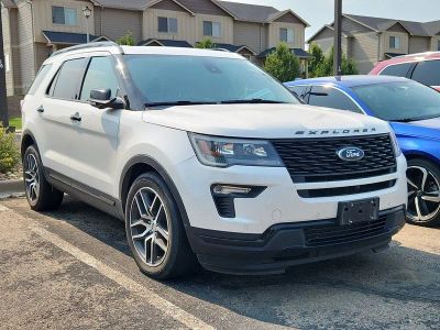 2018 Ford Explorer Sport in White Platinum Clearcoat Metallic — front three-quarter view