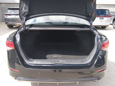 2024 Nissan Sentra — photo 11 view