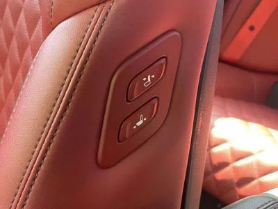 2025 Genesis G70 - Photo 35
