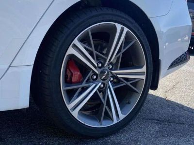 2025 Genesis G70 - Photo 11