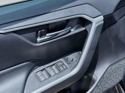 2024 Toyota RAV4 — photo 21 view