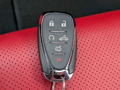 2022 Chevrolet Camaro - Photo 26