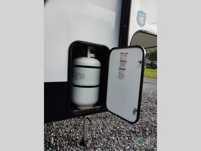 2026 Coachmen RV Chaparral Lite - Photo 15