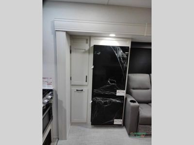 2026 Coachmen RV Chaparral Lite - Photo 37