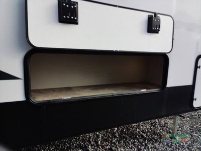 2026 Coachmen RV Chaparral Lite - Photo 14