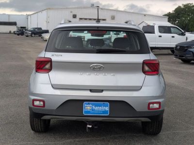 2023 Hyundai Venue - Photo 4