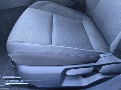 2025 Toyota Camry — photo 16 view