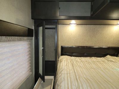 2017 Grand Design Imagine - Photo 28