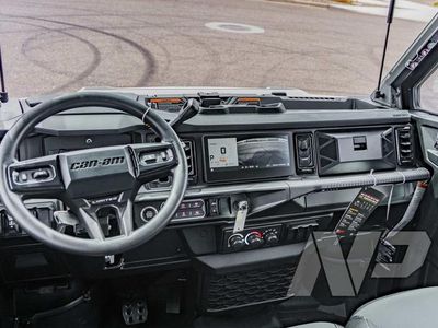 2026 Can-Am Defender MAX Limited HD11 - Photo 10