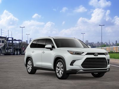 2026 Toyota Grand Highlander Hybrid - Photo 17