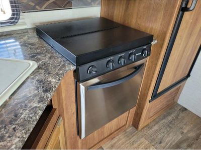 2016 Keystone RV Springdale - Photo 16