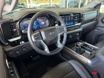 2023 Chevrolet Silverado 1500 - Photo 3
