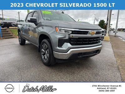 2023 Chevrolet Silverado LT in Sterling Gray Metallic — front three-quarter view