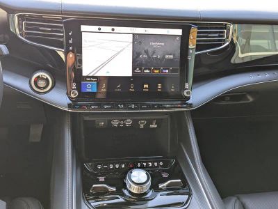 2026 Jeep Grand Wagoneer — photo 20 view