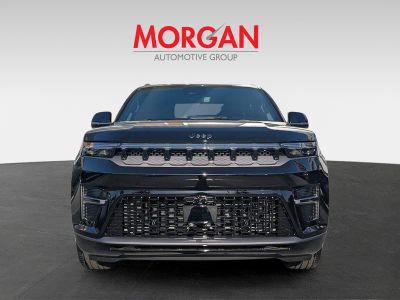 2026 Jeep Grand Wagoneer — photo 8 view