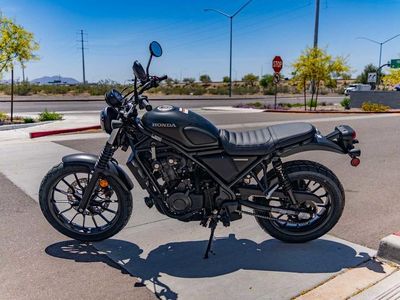 2025 Honda SCL500 - Photo 6