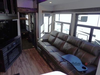 2023 Jayco Seismic Luxury Series - Photo 12