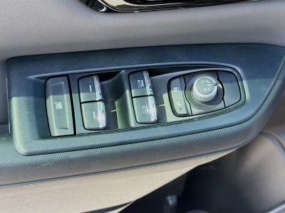 2025 Subaru Forester — photo 22 view
