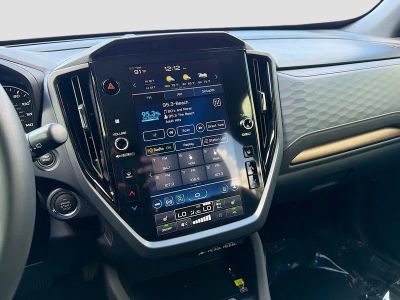 2025 Subaru Forester — photo 27 view