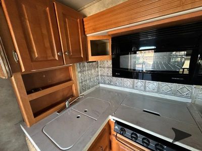 2008 Gulf Stream RV BT Cruiser - Photo 7