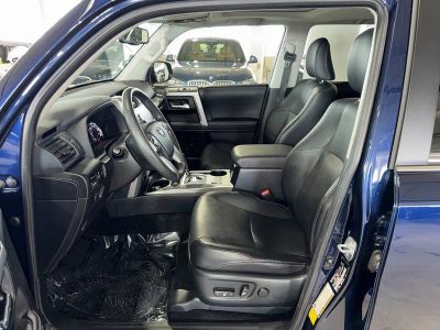2022 Toyota 4Runner — photo 18 view