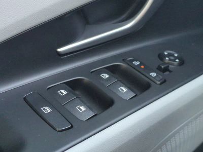 2026 Hyundai ELANTRA — photo 30 view