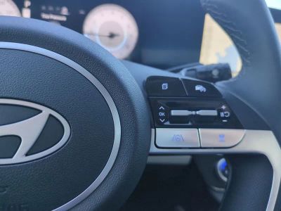 2026 Hyundai ELANTRA — photo 32 view
