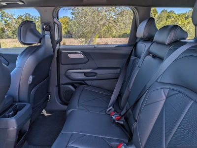 2027 Kia Telluride — photo 17 view