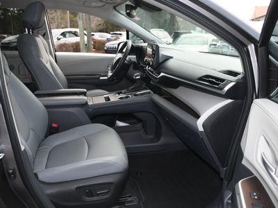 2023 Toyota Sienna - Photo 21