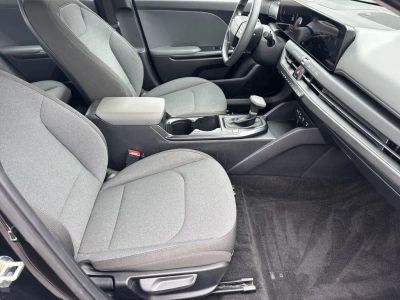 2025 Kia K4 - Photo 13