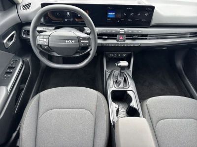 2025 Kia K4 - Photo 22