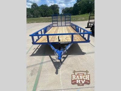 2025 Top Hat Trailers TOPHAT 18X83 MP — front three-quarter view