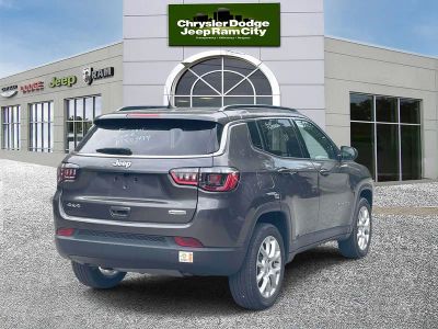 2023 Jeep Compass — detail view