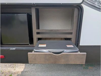 2021 Grand Design Reflection — photo 10 view