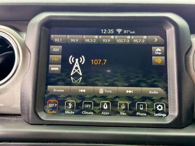 2018 Jeep Wrangler — photo 29 view