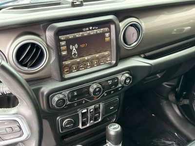2018 Jeep Wrangler — photo 26 view
