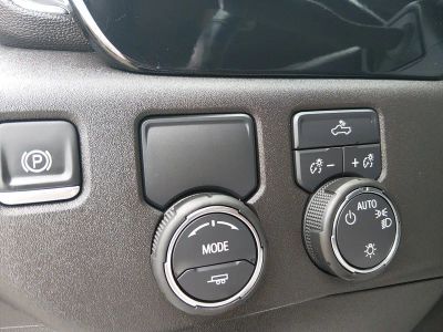 2025 Chevrolet Silverado 1500 - Photo 13