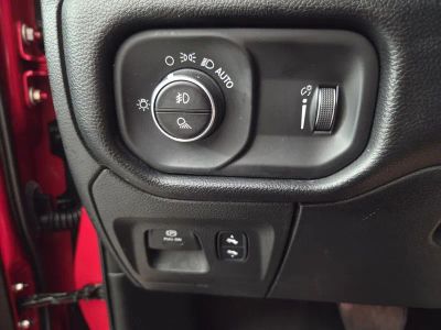 2020 Ram 1500 — photo 21 view