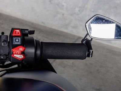 2022 KTM 1290 Super Duke R EVO - Photo 21