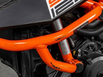 2022 KTM 1290 Super Duke R EVO - Photo 18