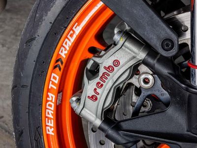 2022 KTM 1290 Super Duke R EVO - Photo 7