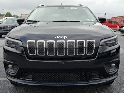 2019 Jeep Cherokee — side profile view