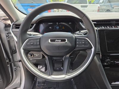 2024 Jeep Grand Cherokee — photo 26 view