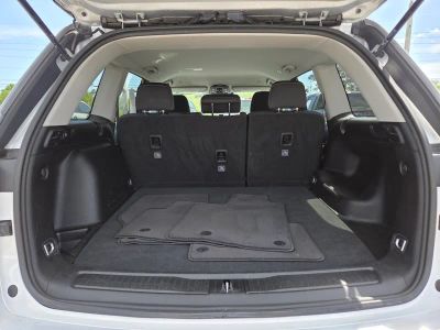2024 Jeep Grand Cherokee — photo 15 view