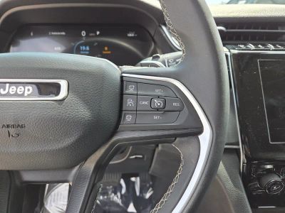 2024 Jeep Grand Cherokee — photo 28 view