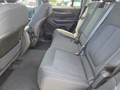 2024 Jeep Grand Cherokee — photo 18 view
