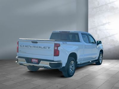 2020 Chevrolet Silverado 1500 — engine compartment view