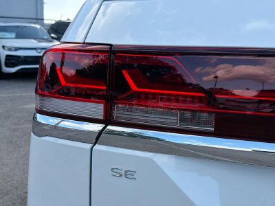 2026 Volkswagen Atlas — photo 10 view